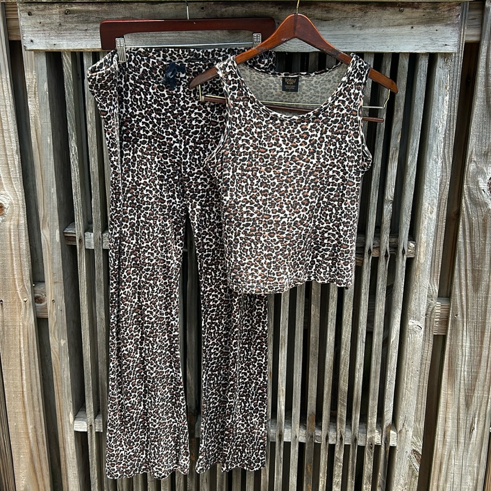 Leopard loungewear flared bottom drawstring waist sleeveless round neck top